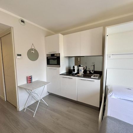 Aparthotel Riviera Nice Cote D'Azur - Old Town - Studio Ac - Sea View - 50M Promenade Des Anglais- La Maison Linda Екстер'єр фото