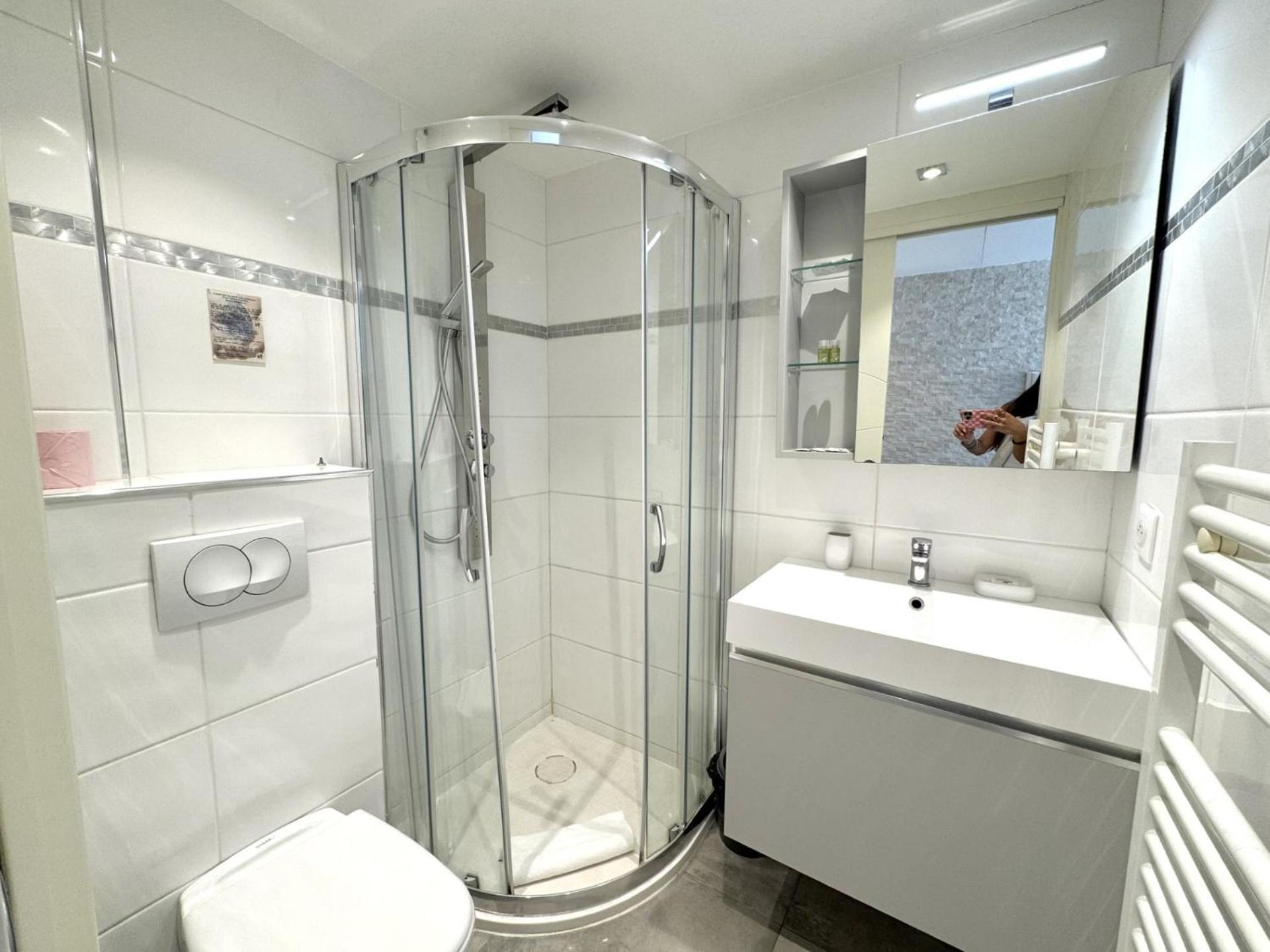 Aparthotel Riviera Nice Cote D'Azur - Old Town - Studio Ac - Sea View - 50M Promenade Des Anglais- La Maison Linda Екстер'єр фото